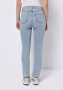 thumb-Показати інформацію про 703 Carla Джинси Жіночі  Вузького Крою Cl1074856
